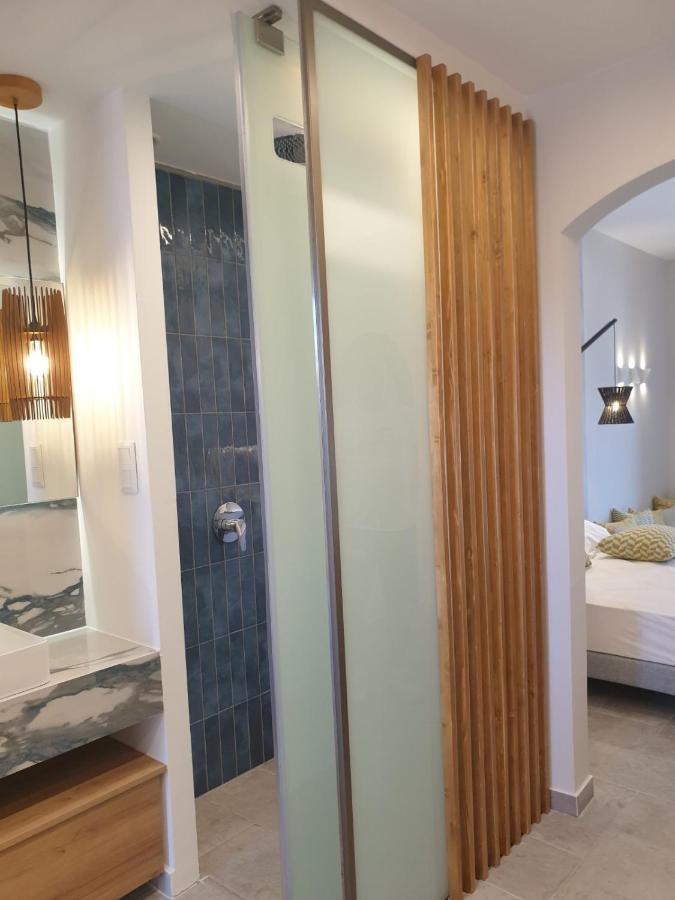 Vista Al Mare Luxury Apartments Gialova Bagian luar foto