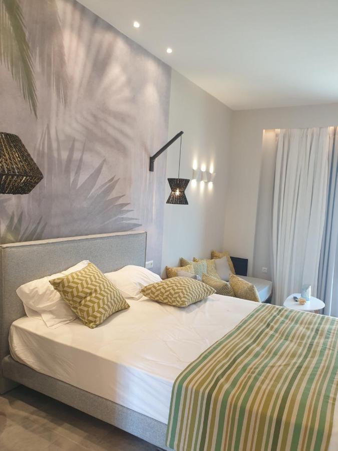 Vista Al Mare Luxury Apartments Gialova Bagian luar foto